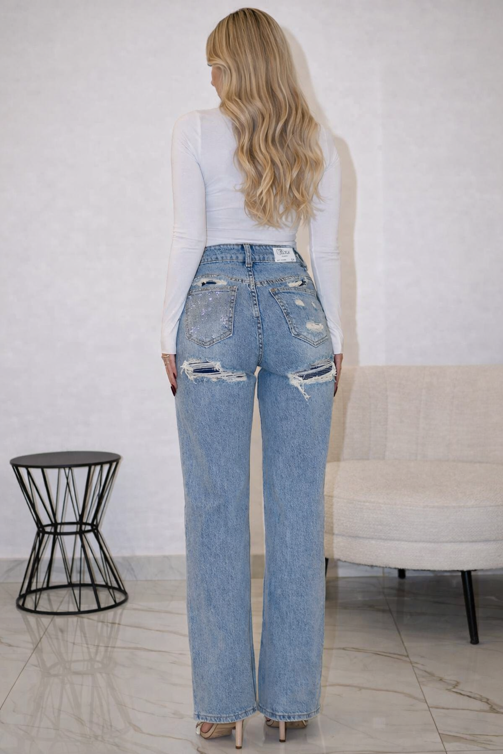 Jeans con un bolsillo brillante