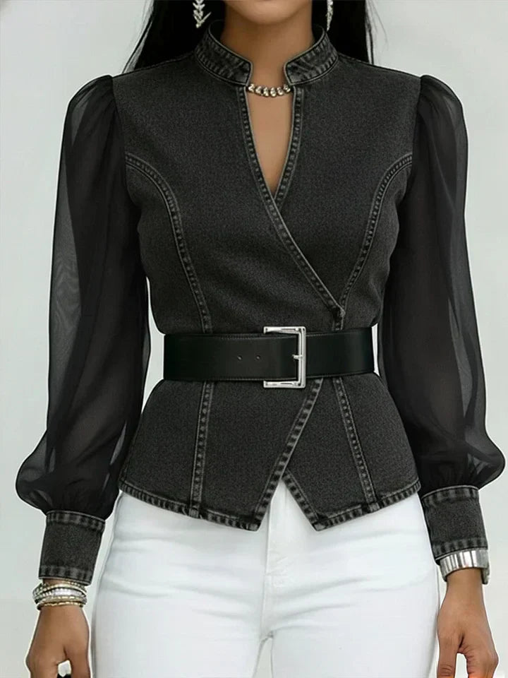 Blusa elegante entallada con un cinturón refinado
