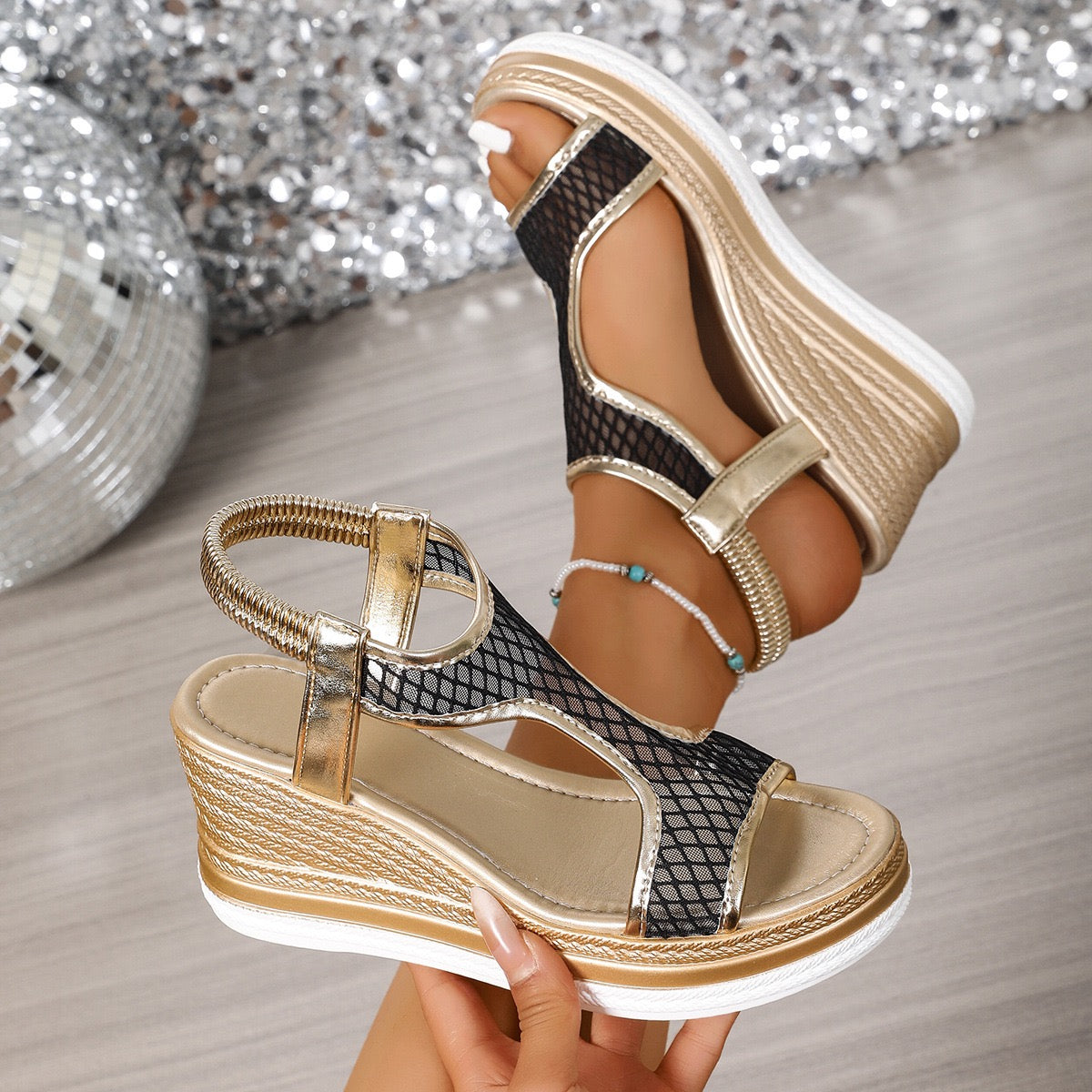 Sandalias con plataforma ergonómicas y elegantes