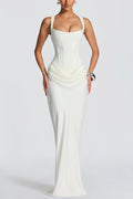 | Vestido largo con escote cuadrado