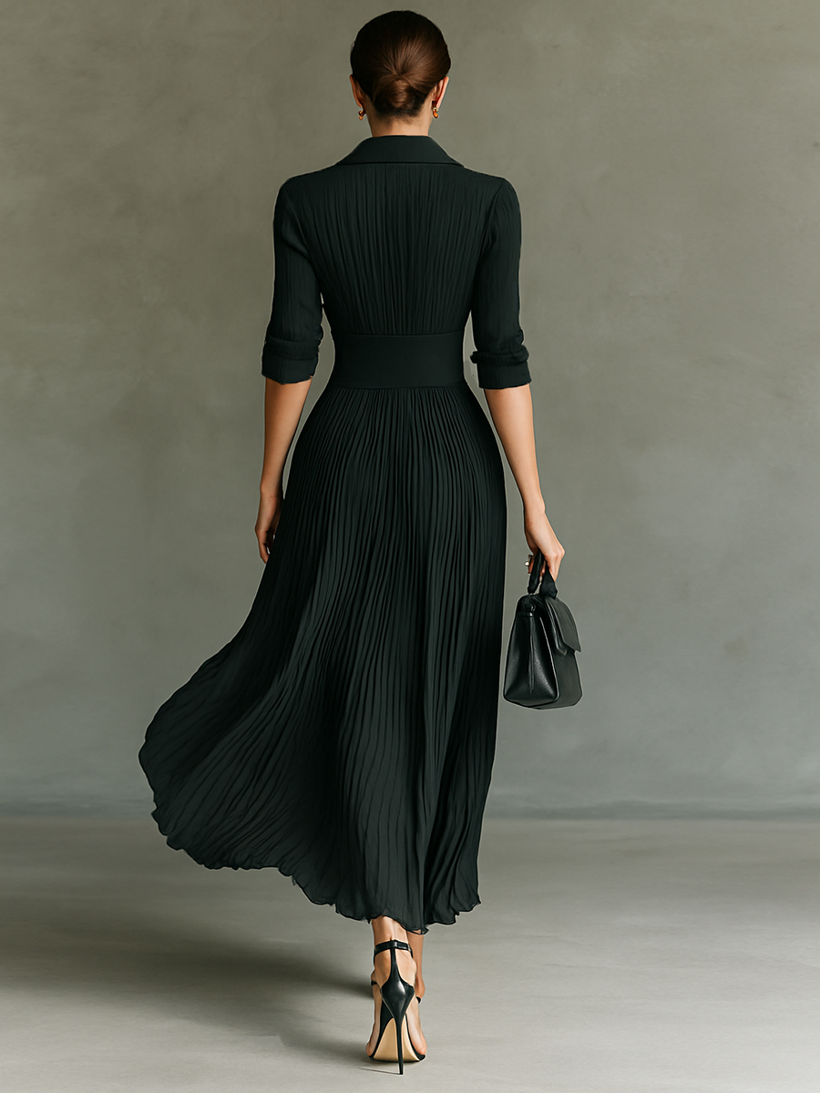 Elegante vestido plisado con cintura estructurada