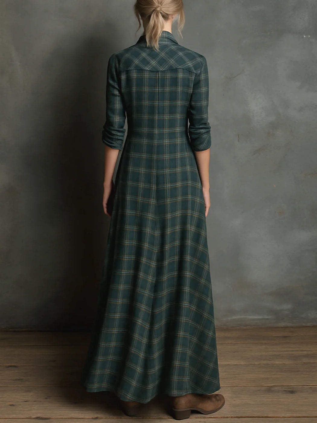 | Vestido largo con cuello de camisa y estampado de cuadros verdes