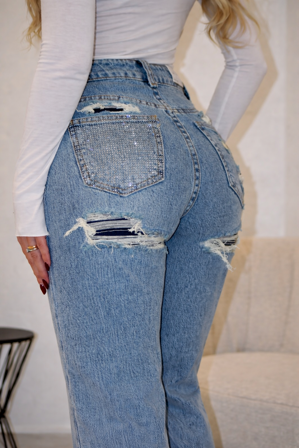 Jeans con un bolsillo brillante