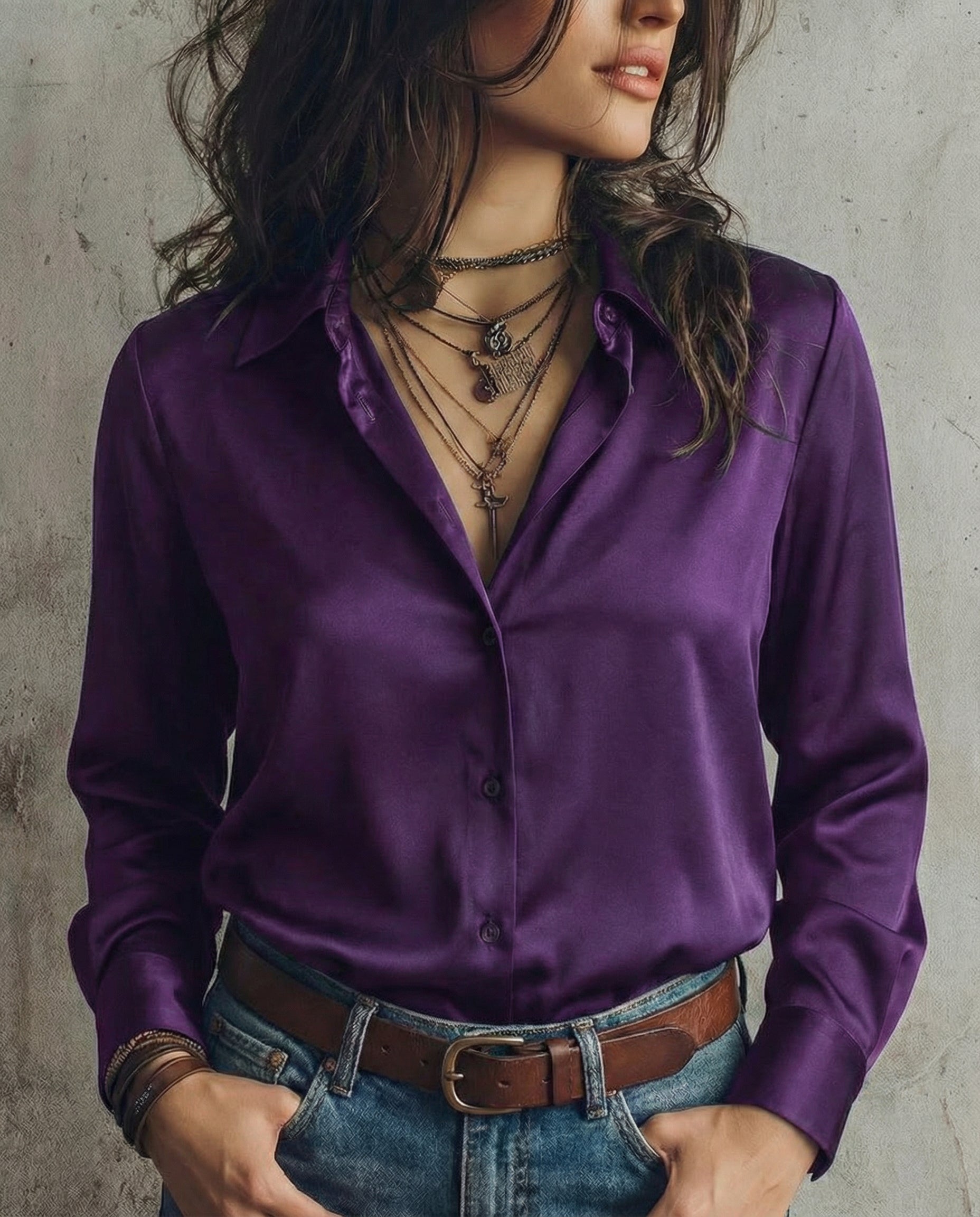 Valentina · Blusa elegante con cuello clásico