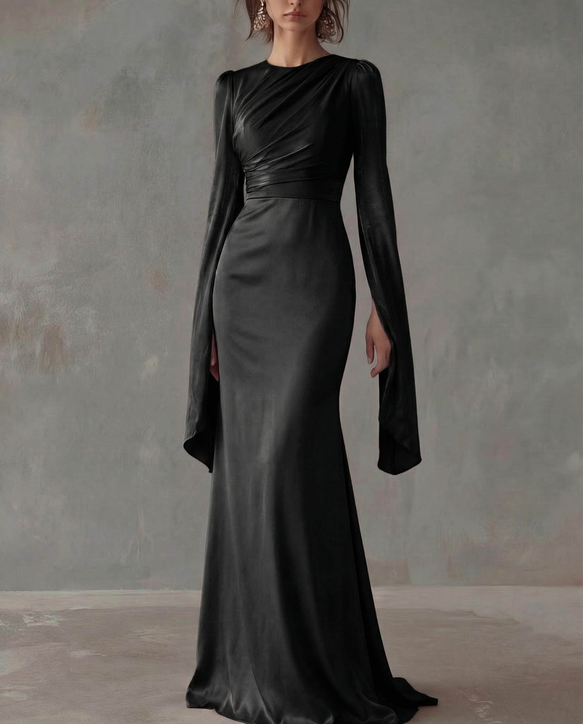 Graciela · Vestido maxi de satén con manga larga