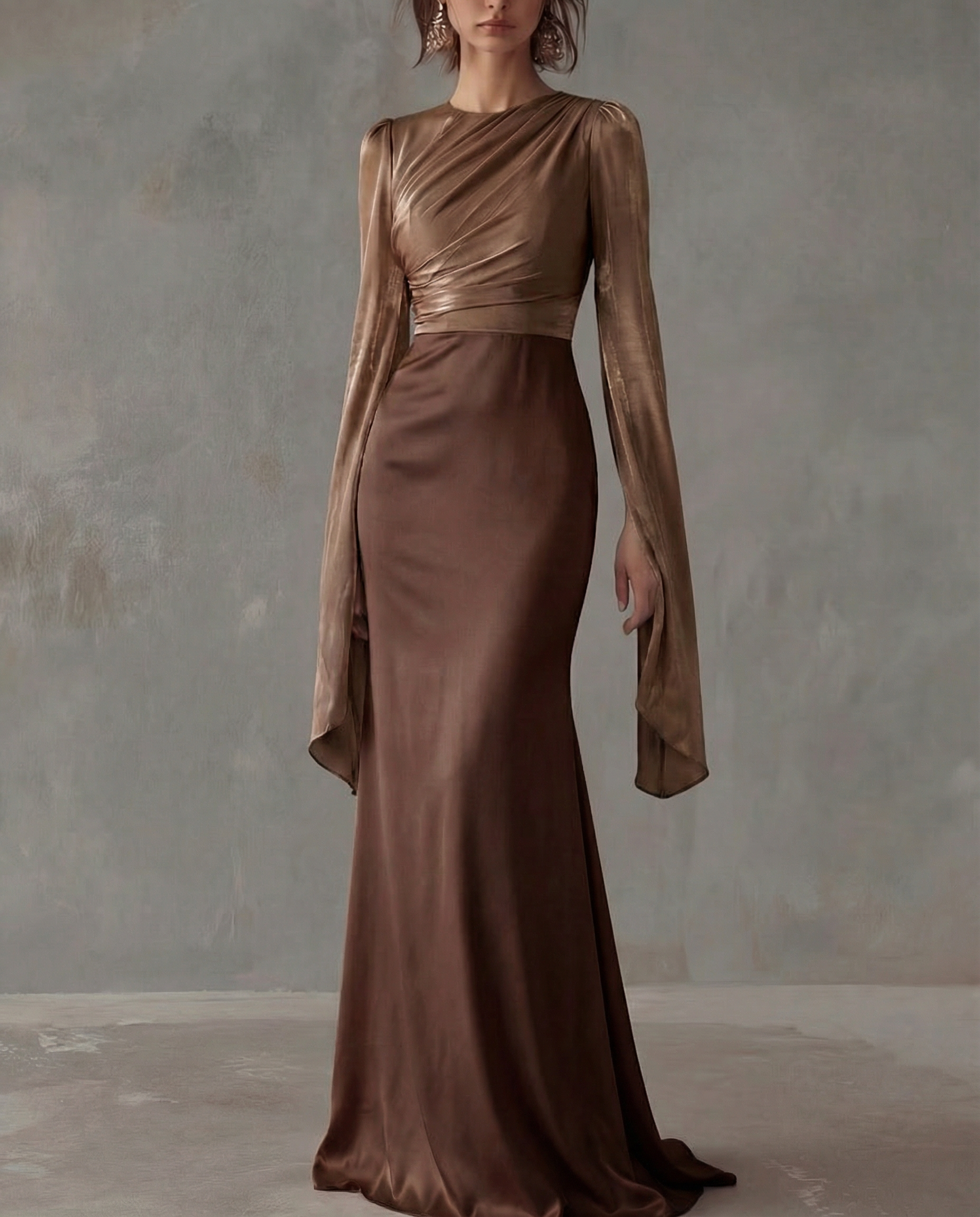Graciela · Vestido maxi de satén con manga larga