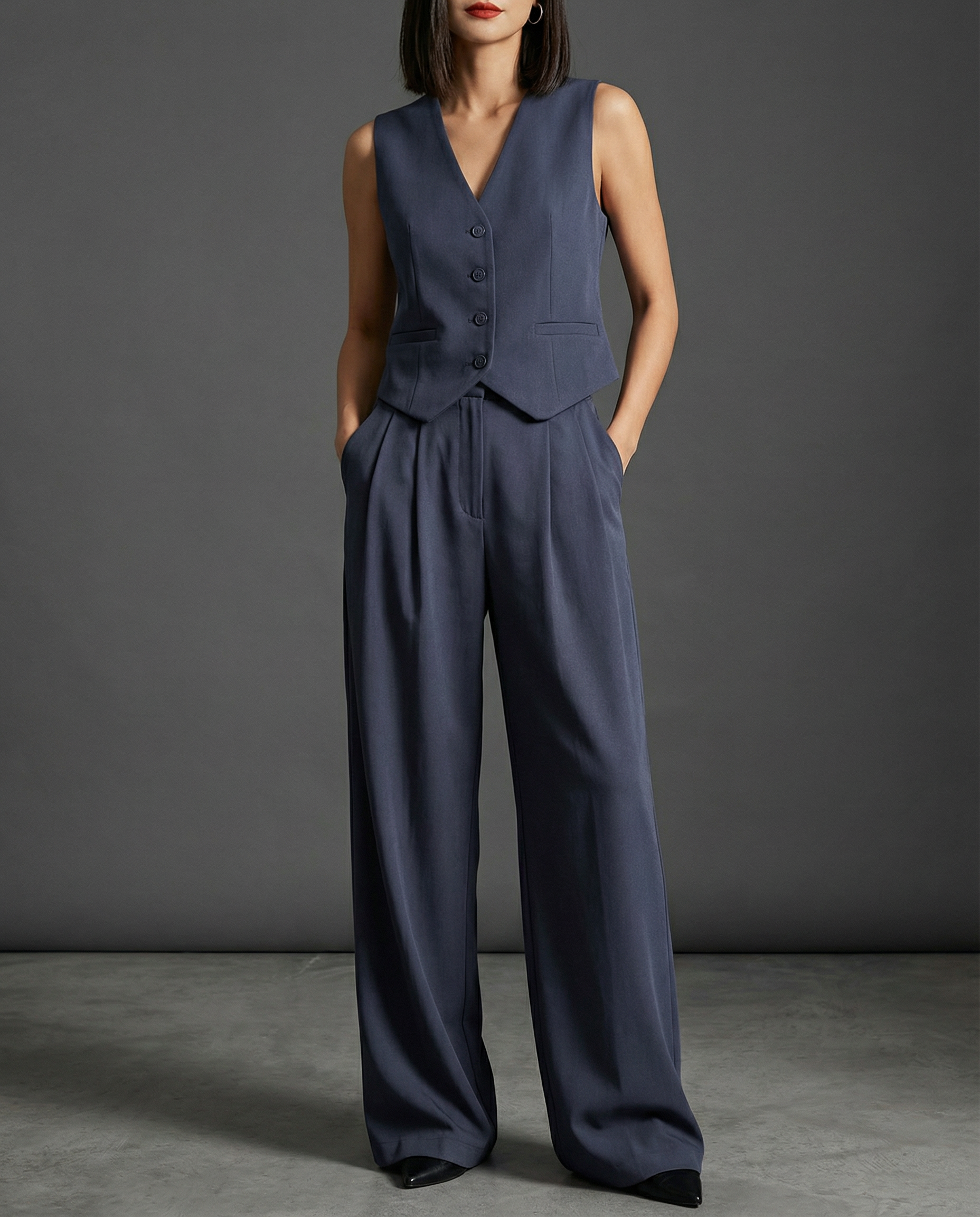 Victoria · Conjunto ejecutivo con chaleco y pantalón