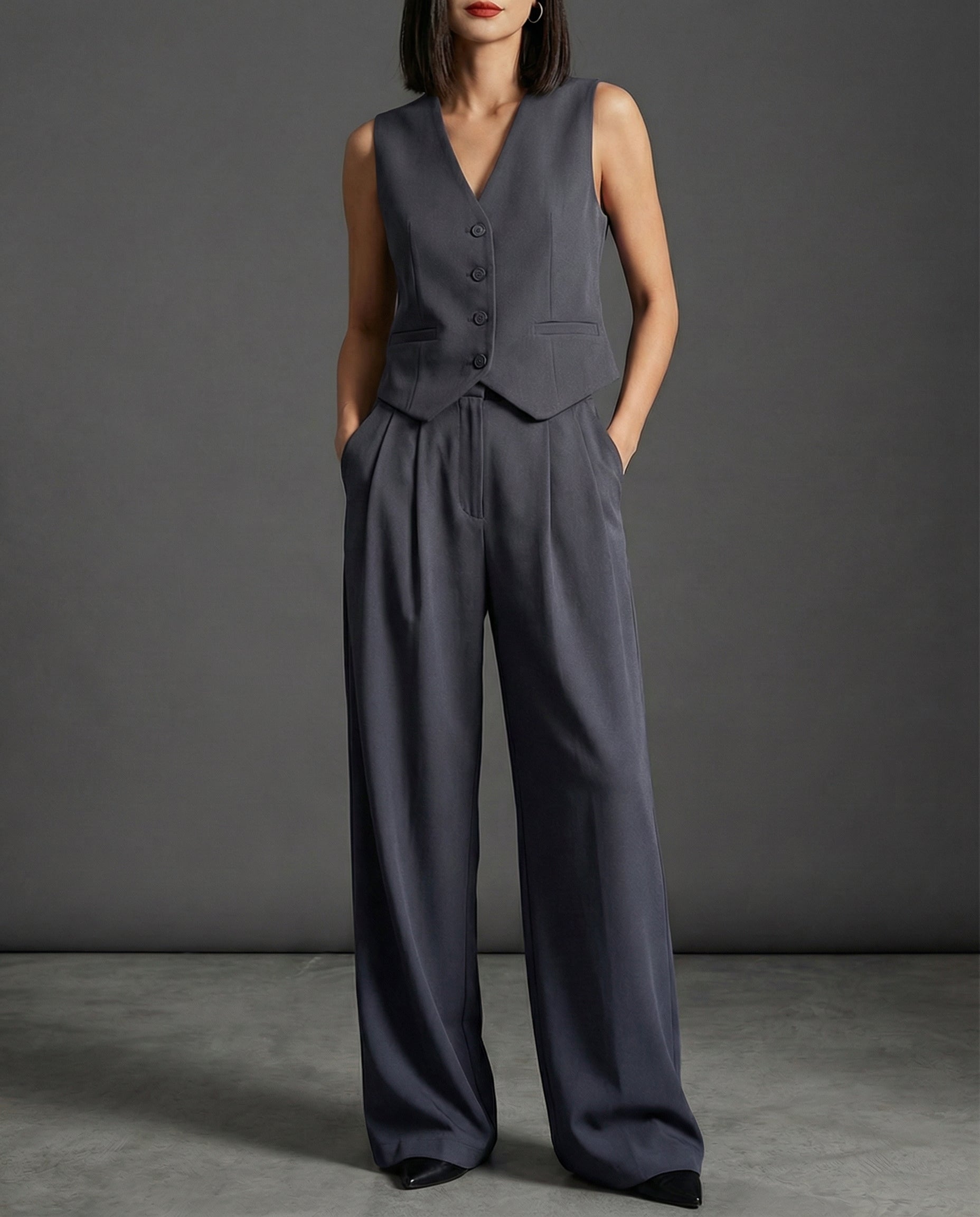 Victoria · Conjunto ejecutivo con chaleco y pantalón